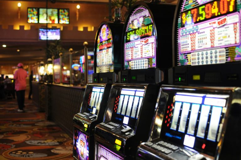 How Land-Based Casino Games Evolve Online